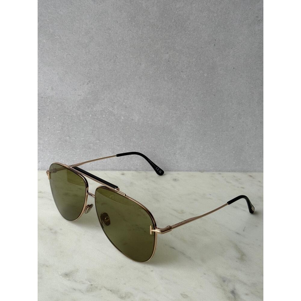 NEW Tom Ford FT1018 Brady Aviator Sunglasses Gold Green $475 - Picture 6 of 10